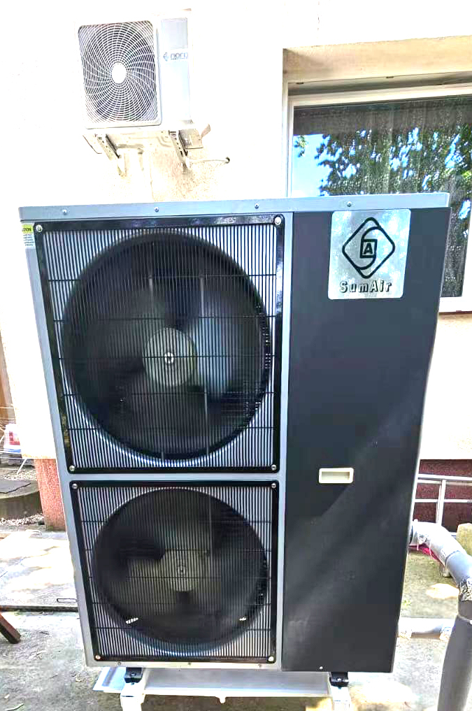 DC Inverter heat pump working in project site