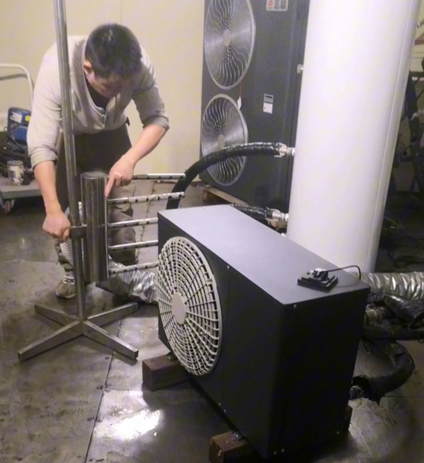 SumAir R290 On/Off Air to Water Heater Thermal Pump 70Degree X-Temperature Hot Water Heated Testing in the CNAS Lab